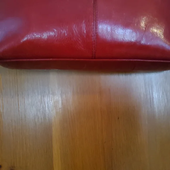 HOBO International Red Leather Shoulder Bag GUC - Picture 11 of 14